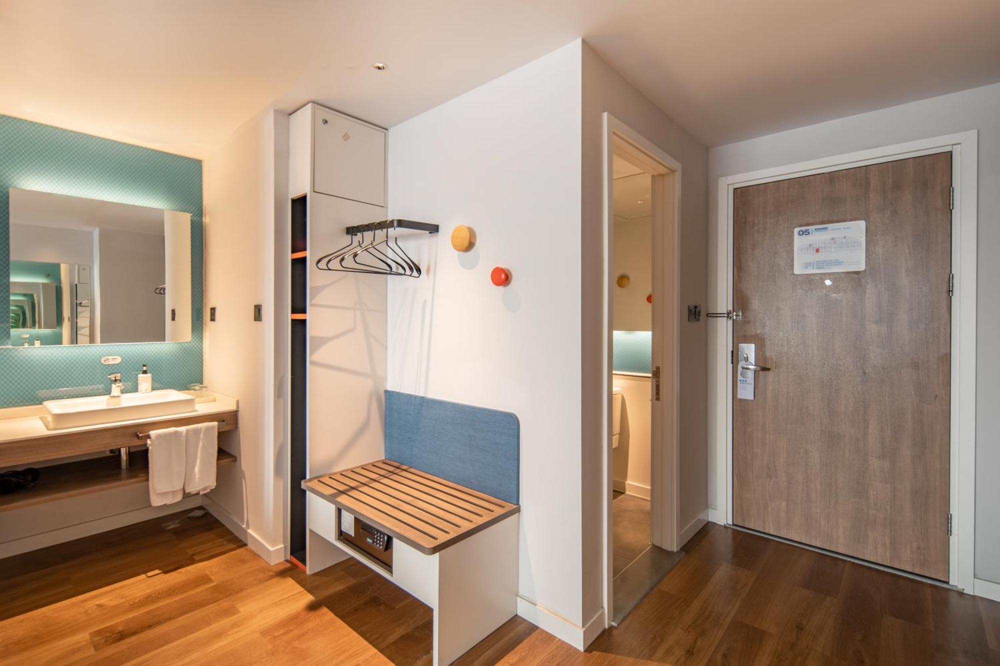 Holiday Inn Express Shanghai Jiading New City By Ihg Extérieur photo