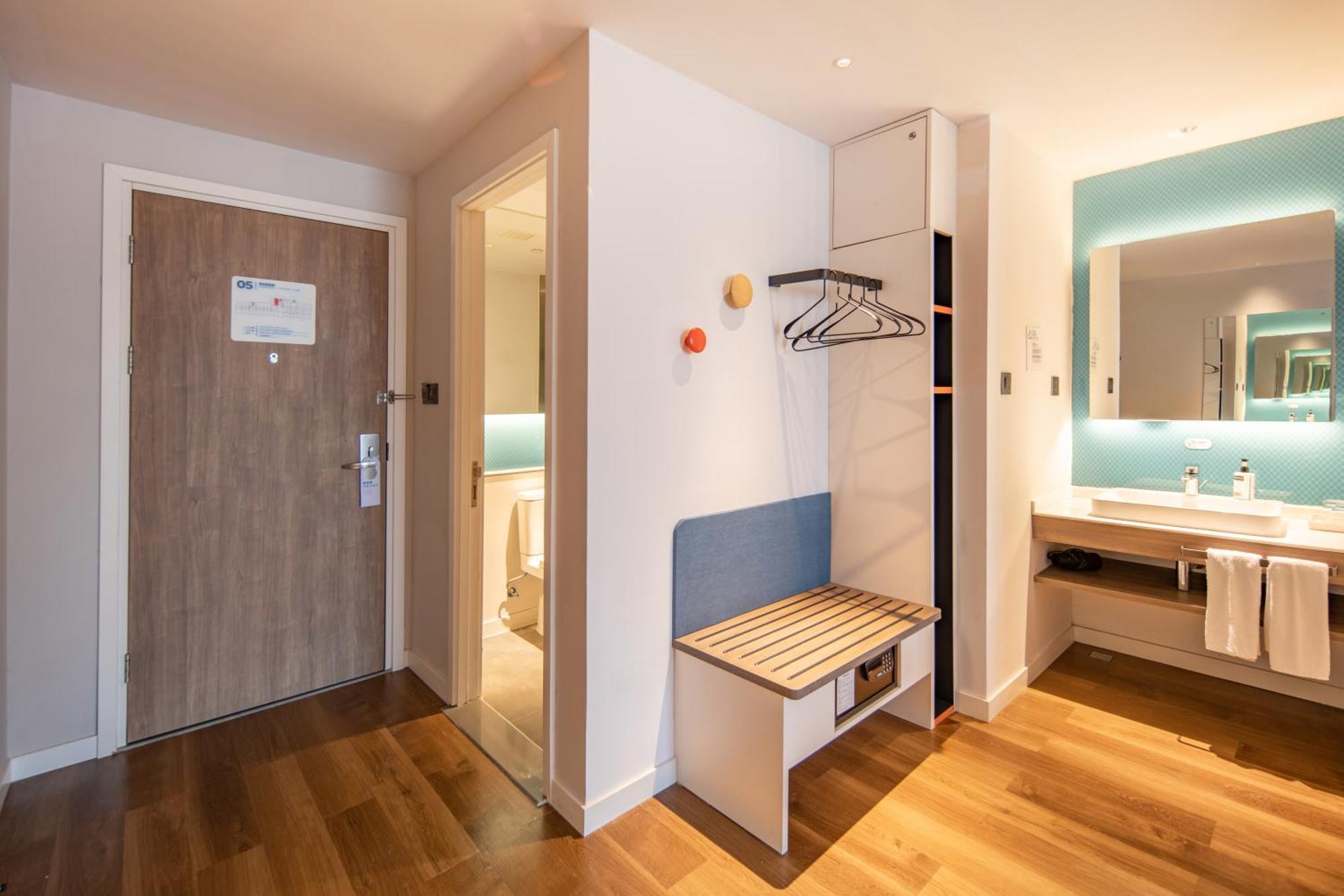 Holiday Inn Express Shanghai Jiading New City By Ihg Extérieur photo